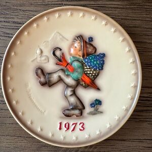 Hummel 1973 Annual Plate